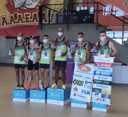 Cascavel - Atletas de Guaíra vencem corrida de rua “Desafio de Equipes” • Portal Guaíra