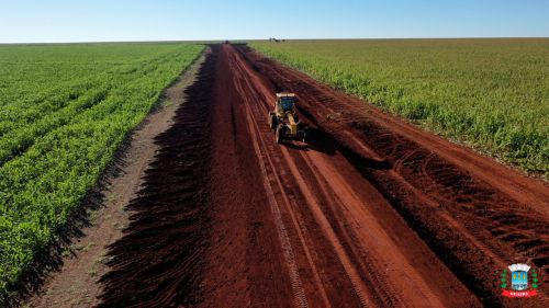 Guaíra - Mais de R$ 3 milhões são investidos na readequação de estradas rurais • Portal Guaíra