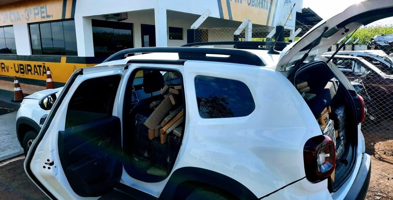 Região - PRE de Ubiratã apreende 620 kg de maconha e recupera veículo roubado • Portal Guaíra