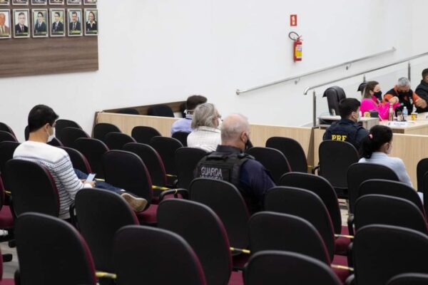 Guaíra - Executivo Municipal participa de reunião sobre Segurança Pública na Câmara de Vereadores • Portal Guaíra