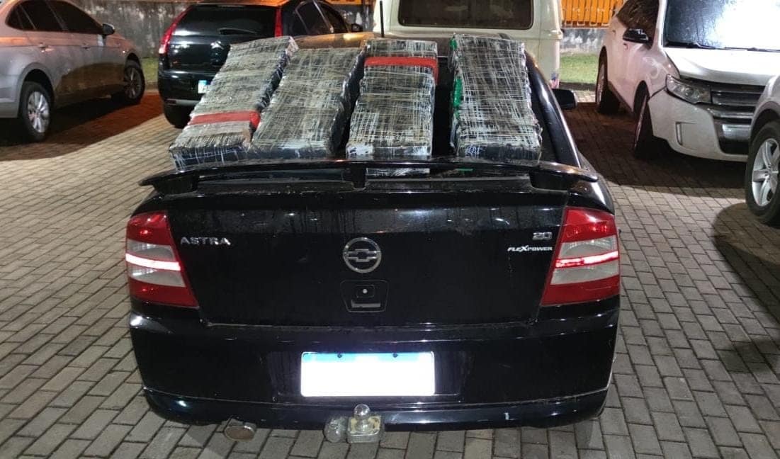 Guaíra - PF e BPFron prendem mulher transportando quase 50 kg de maconha • Portal Guaíra
