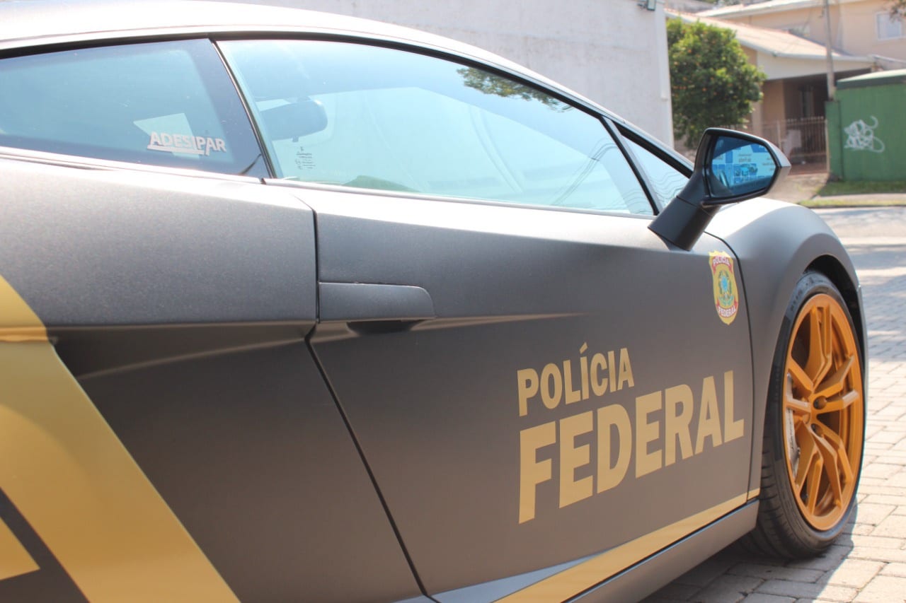 Paraná - Lamborghini avaliada em R$ 800 mil será utilizada pela Polícia Federal • Portal Guaíra