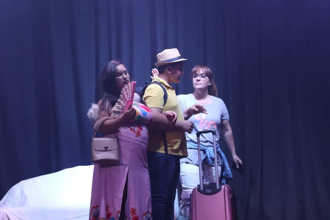 Guaíra - Município promove espetáculo teatral especial de Halloween no Cine Teatro Sete Quedas • Portal Guaíra