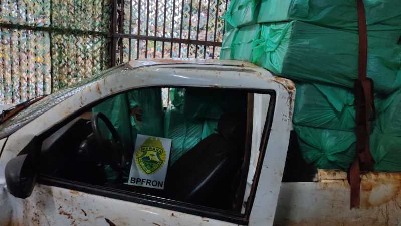 Guaíra - BPFron apreende veículos carregados com cigarros contrabandeados • Portal Guaíra
