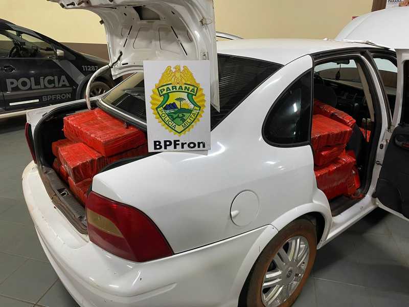 Guaíra - BPFron apreende carro carregado com mais de meia tonelada de maconha • Portal Guaíra