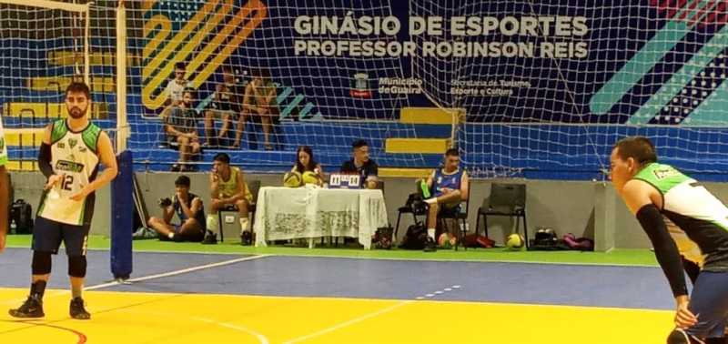 Guaíra - Equipes guairenses de vôlei participam de competição Triangular contra cidades da região • Portal Guaíra