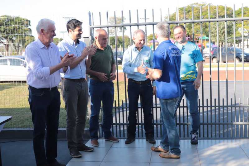 Guaíra - Município realiza a entrega da obra de revitalização da USF do distrito de Dr. Oliveira Castro e também de um Parque Infantil • Portal Guaíra