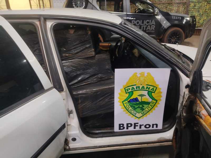 Guaíra - BPFron apreende veículo transportando cigarros contrabandeados • Portal Guaíra