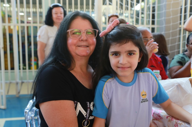 Guaíra - Escola Adventista homenageia avós • Portal Guaíra
